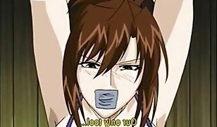 Anime Slave med Store Brystvorter Sutter i Nærbillede
